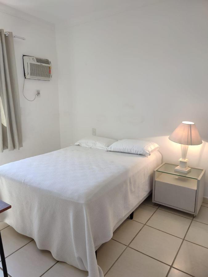 Cabo Frio Praia Do Forte, 50M Praia Apartment Екстериор снимка